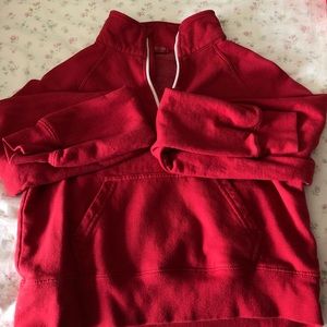 Brandy Melville Half Zipped Cropped Pull Over